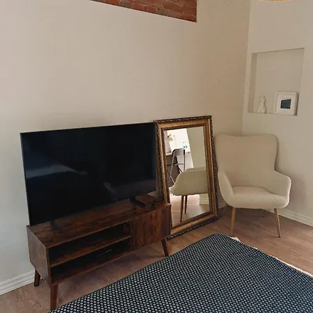 Portside Studio, Free Parking, Self Check-in